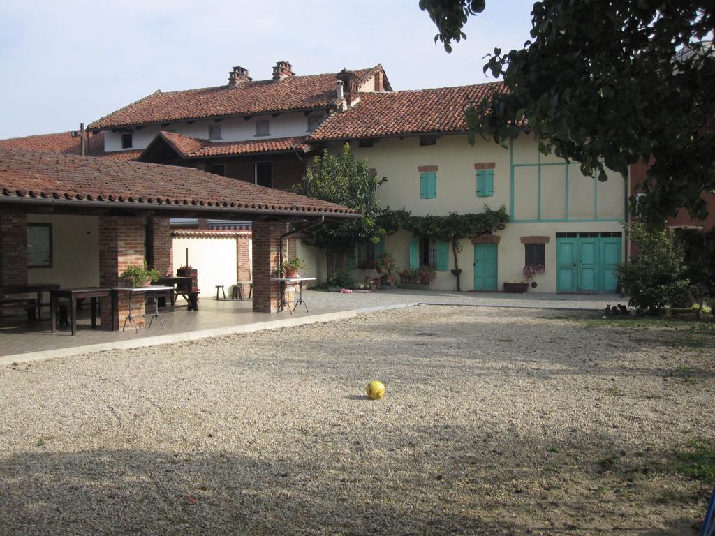 Agriturismo La Ca 'D Majin Poirino Exteriér fotografie
