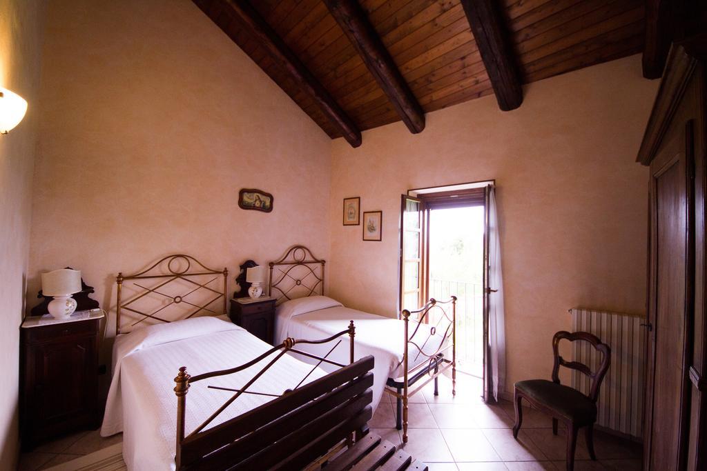 Agriturismo La Ca 'D Majin Poirino Pokoj fotografie