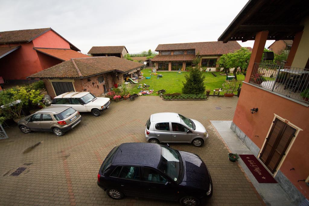 Agriturismo La Ca 'D Majin Poirino Exteriér fotografie
