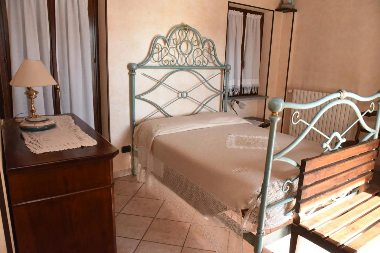 Agriturismo La Ca 'D Majin Poirino Exteriér fotografie
